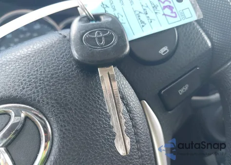 2016 Toyota Corolla L z USA, uszkodzony, nr VIN 2T1BURHE7GC625979